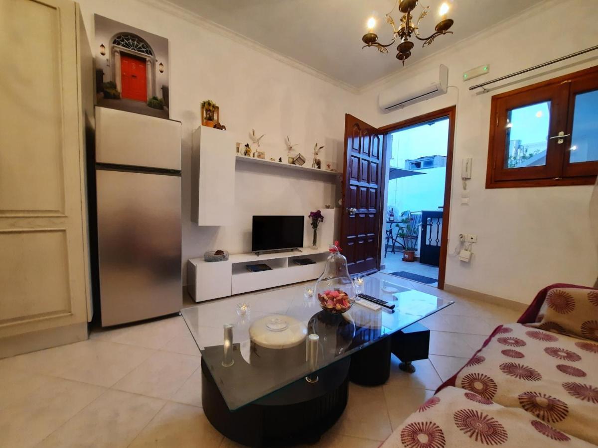Beautiful House In Naxos Appartement